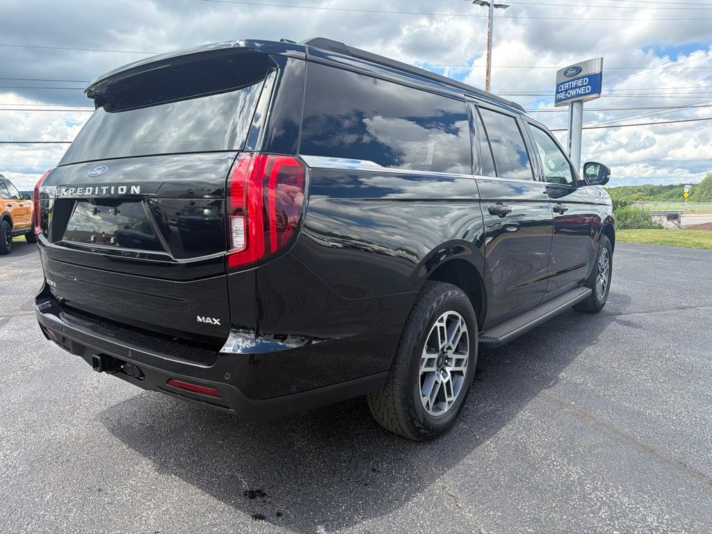 2025 Ford Expedition Max Active Black at Bob Ruth Ford