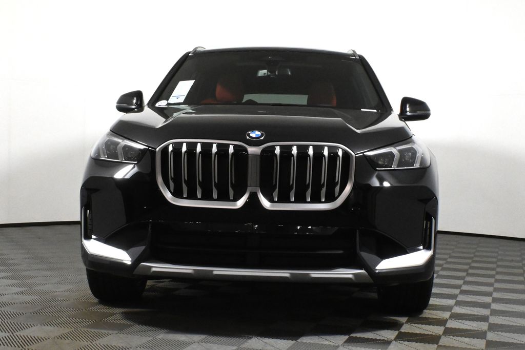 Thumbnail: 2025 BMW X1 - 10