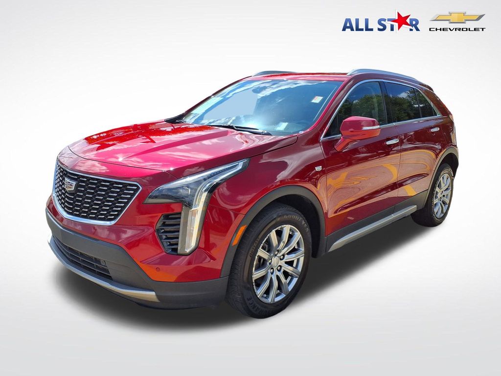 Radiant Red Tintcoat 2023 Cadillac XT4 SUV / Crossover Front-Wheel Drive 9-Speed Automatic