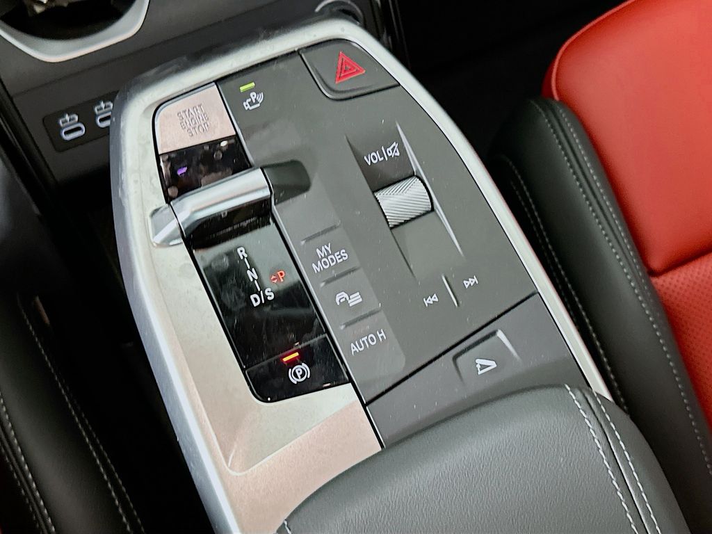 2025 BMW X2 M35i 15