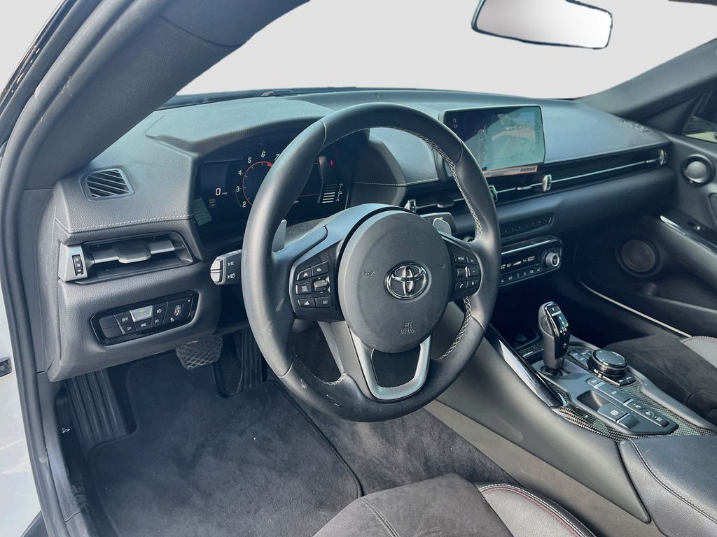 Used 2026 White Toyota 3.0 image 9