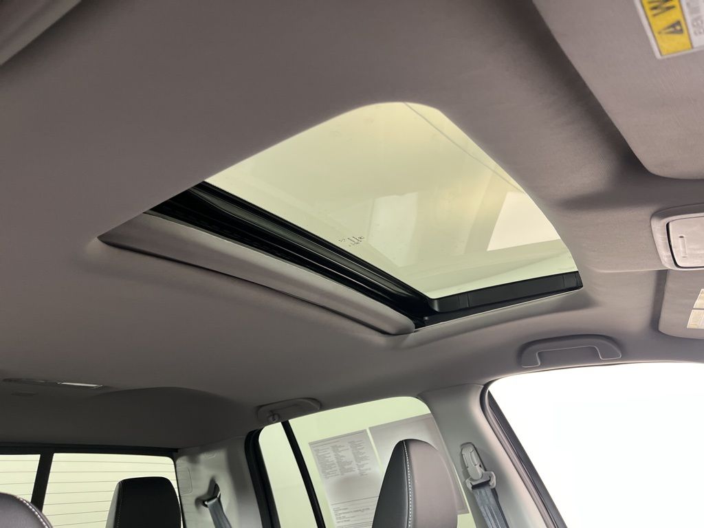 Thumbnail: 2025 Honda Ridgeline - 12