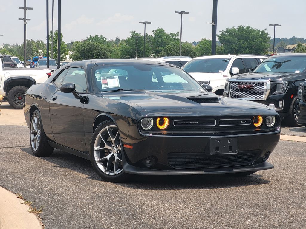 Pitch Black Clearcoat 2022 Dodge Challenger Coupe Rear-Wheel Drive 8-Speed Automatic