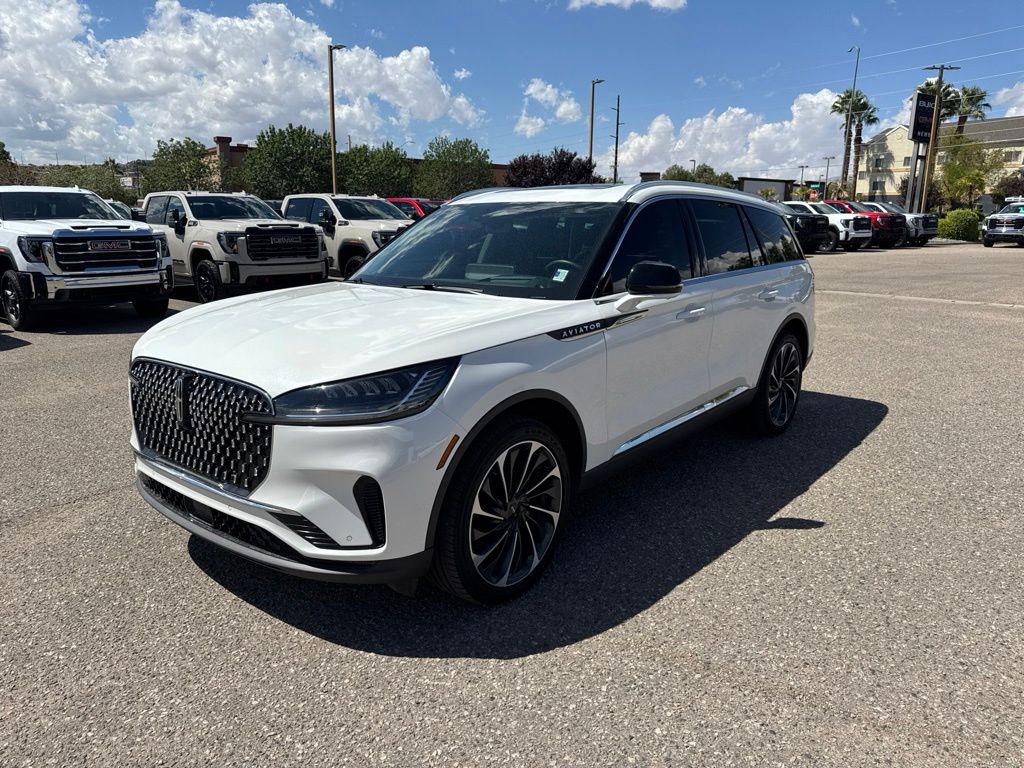  2025 Lincoln Aviator Reserve AWD   