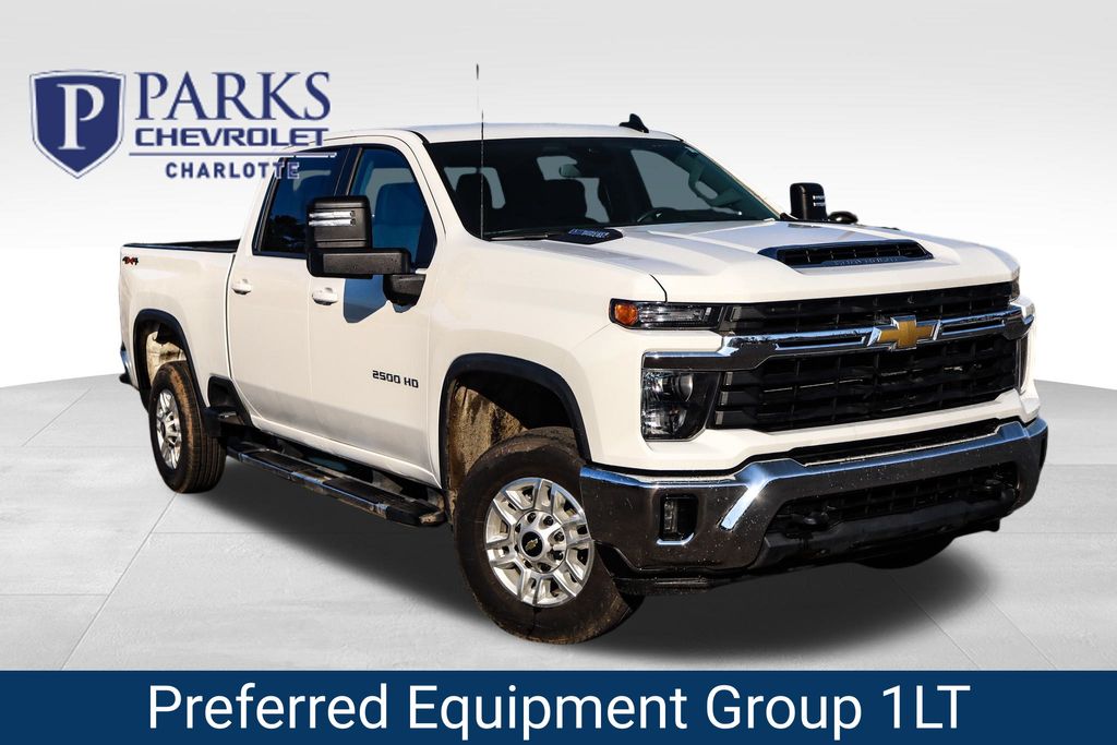 2025 Chevrolet Silverado 2500HD LT Crew Cab 4WD