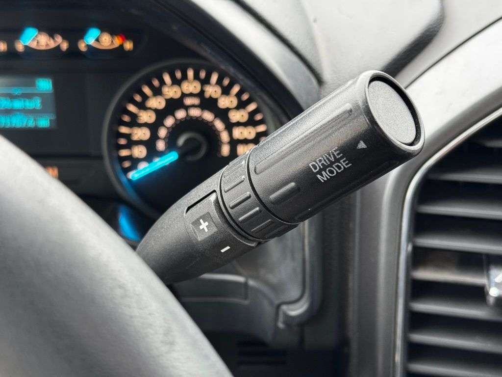 2019 Ford F-150 XLT photo