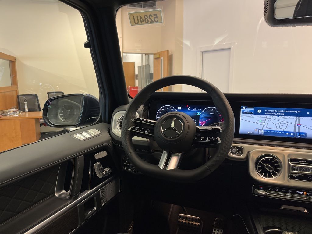 Thumbnail: 2025 Mercedes-Benz G-Class - 27