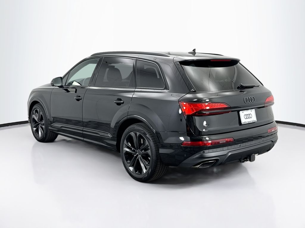 Thumbnail: 2026 Audi Q7 - 7