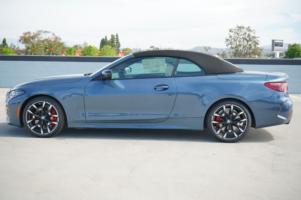 Thumbnail: 2026 BMW 4 Series - 5