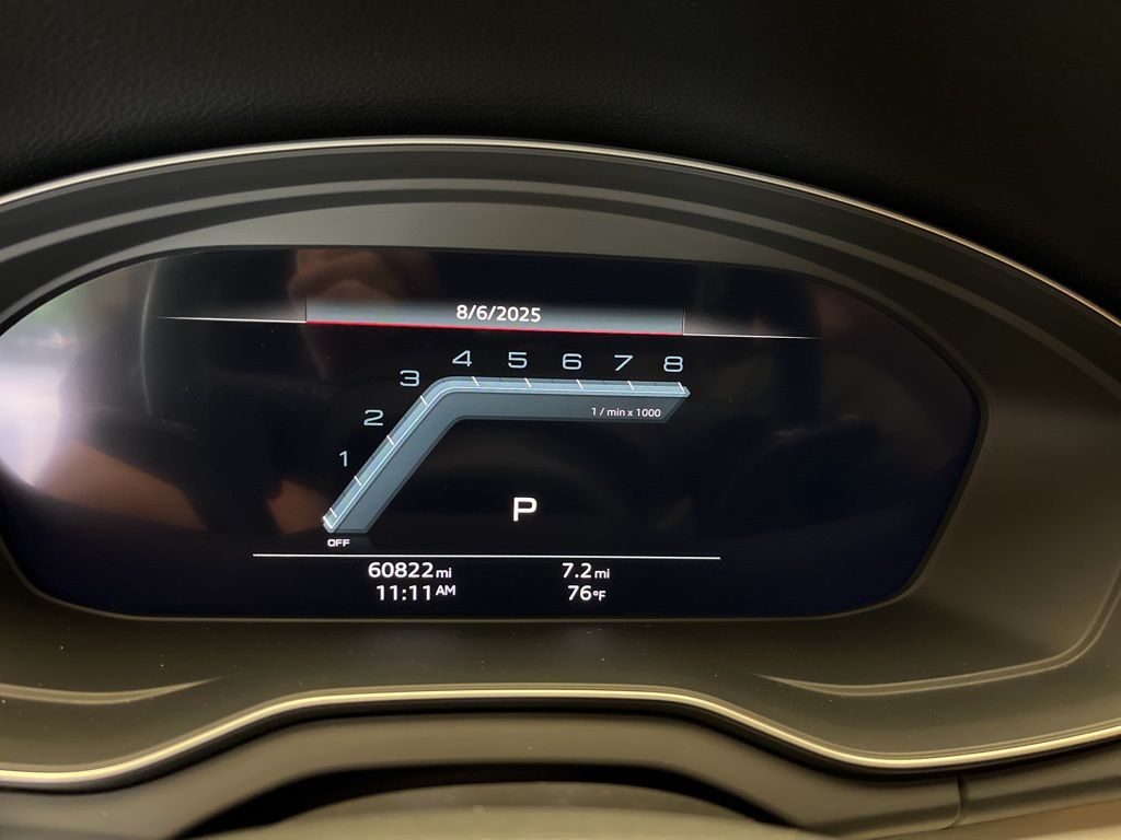 Thumbnail: 2021 Audi SQ5 - 16