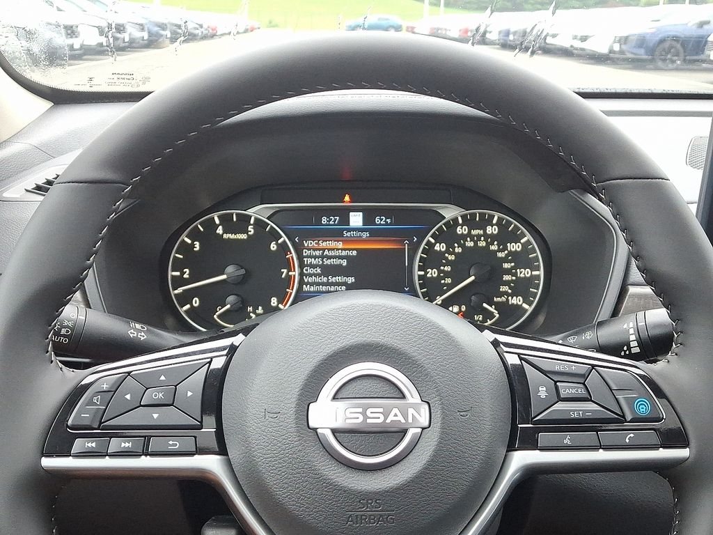 Thumbnail: 2025 Nissan Altima - 8