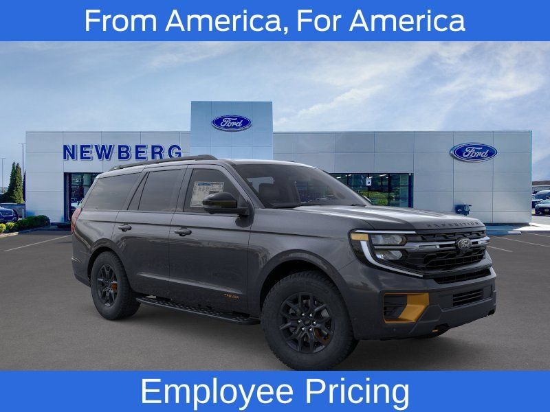 Dark Matter Gray Metallic 2026 Ford Expedition SUV / Crossover Four-Wheel Drive Automatic