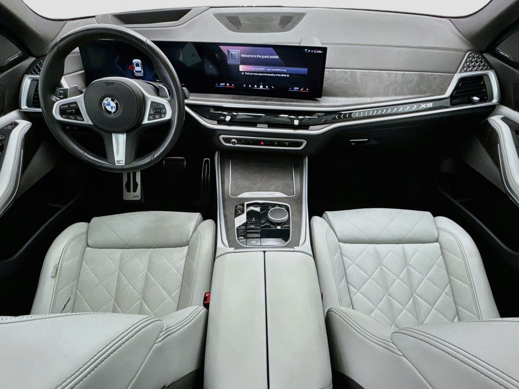 Thumbnail: 2024 BMW X5 - 13