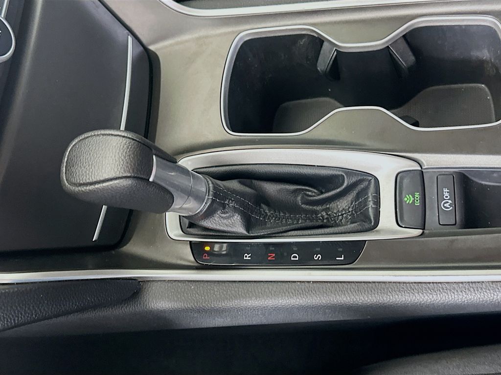 Thumbnail: 2021 Honda Accord - 16
