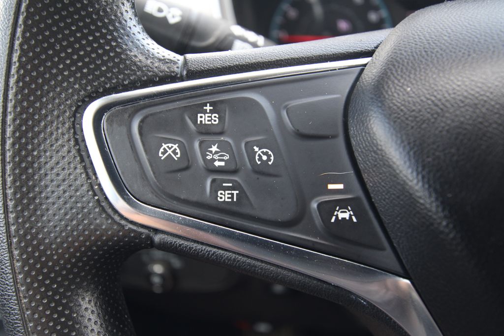 Used 2021 Chevrolet Equinox SUV