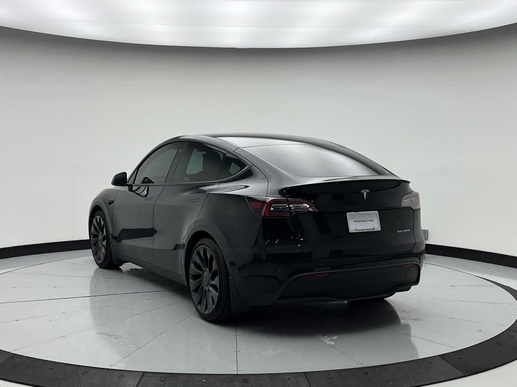 Thumbnail: 2022 Tesla Model Y - 5
