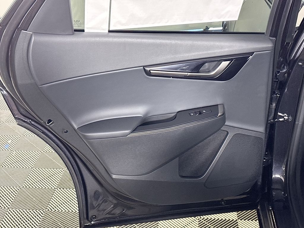 2025 Kia EV6 Light
