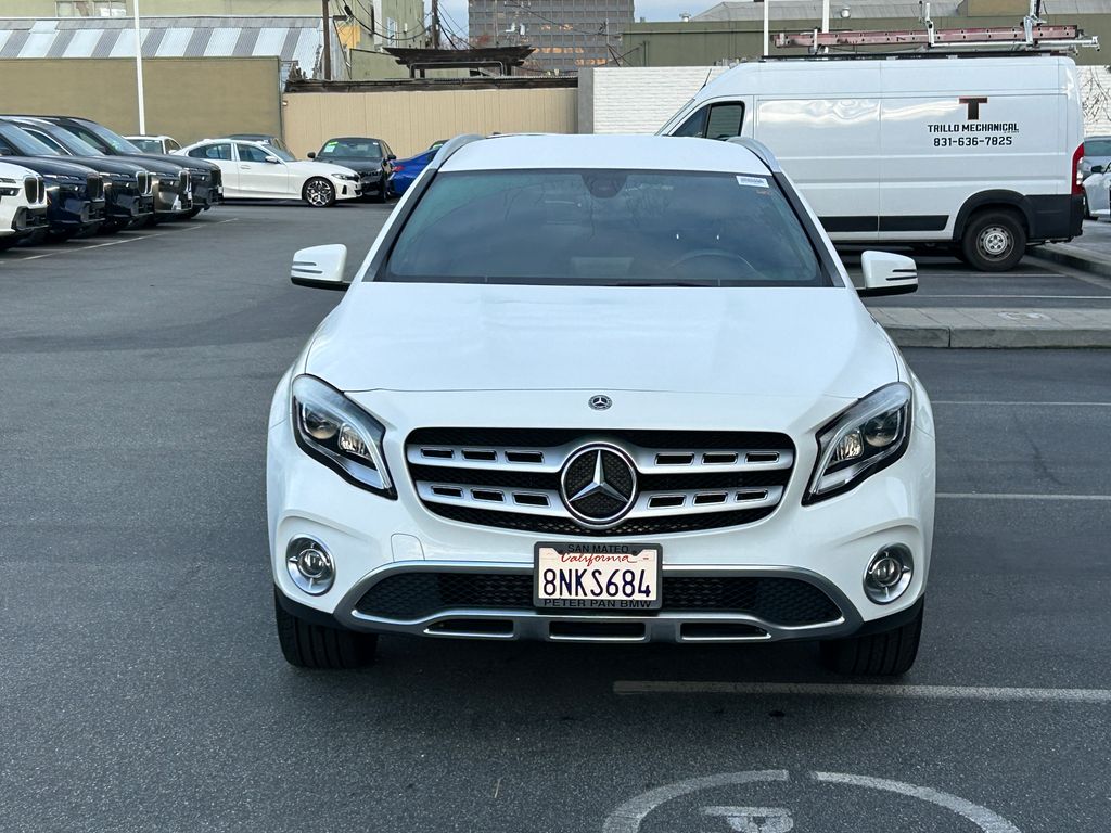 Thumbnail: 2020 Mercedes-Benz GLA - 8