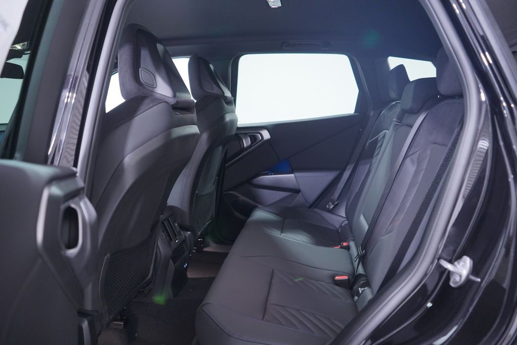 Thumbnail: 2026 BMW X3 - 9