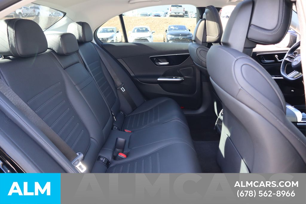 Used 2024  Mercedes-Benz C 300 image 22