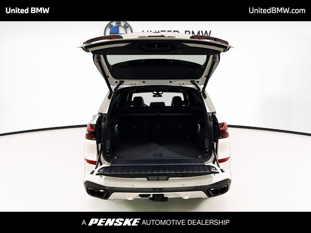 Thumbnail: 2026 BMW X5 - 14