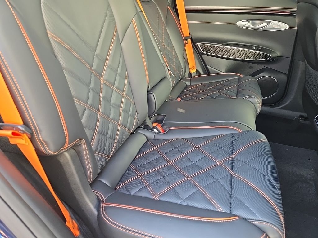 2026 Genesis GV70 Sport Prestige 25