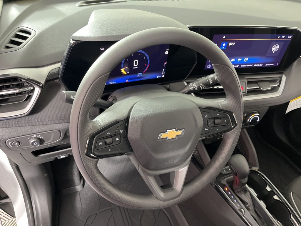 2026 Chevrolet TrailBlazer LS 23