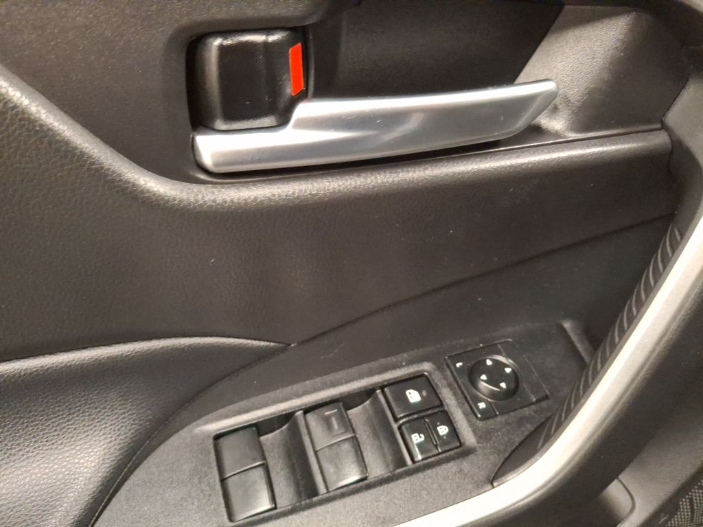 Used 2021 Toyota RAV4 SUV