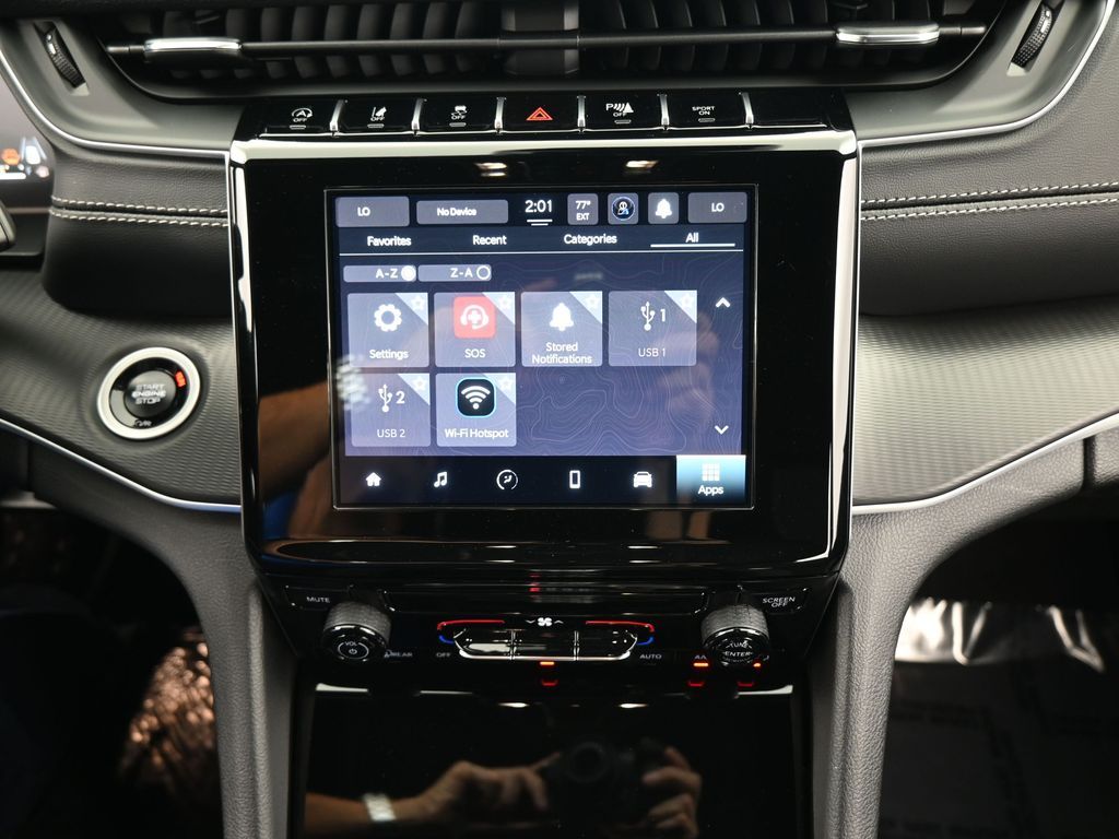 Used 2025 Diamond Black Crystal Pearlcoat Jeep Laredo image 23