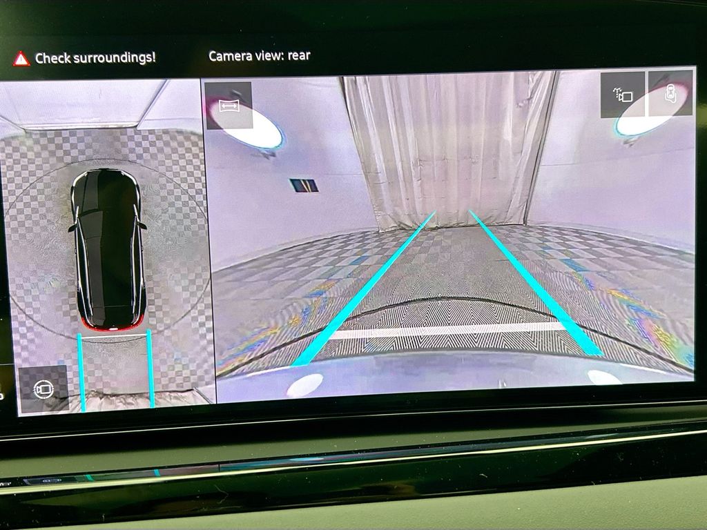 Thumbnail: 2026 Audi A6 - 16