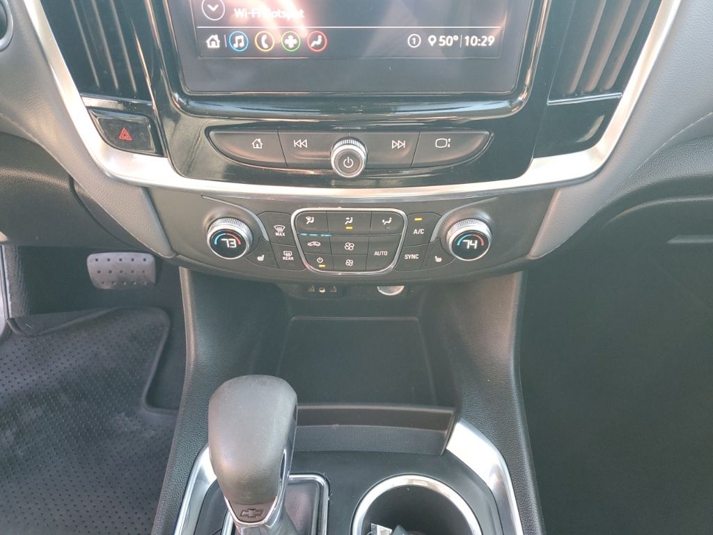 Used Car 2021 Chevrolet Traverse  Lt For Sale Under $25,000 In Austin, Texas