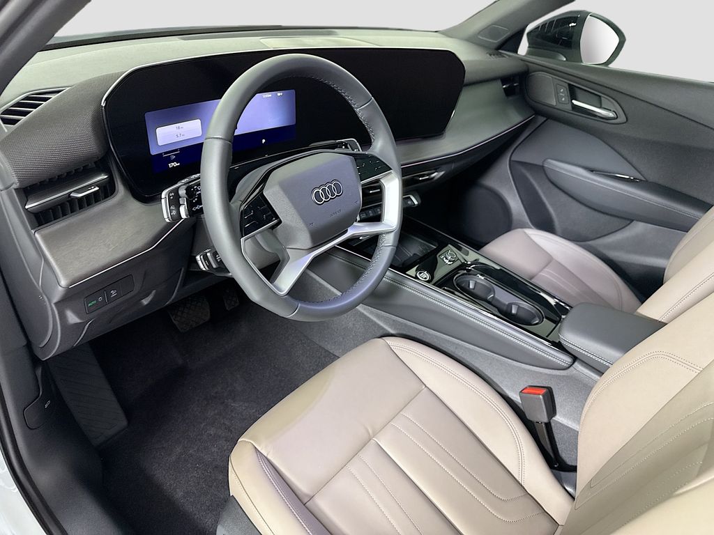 Thumbnail: 2026 Audi Q3 - 10