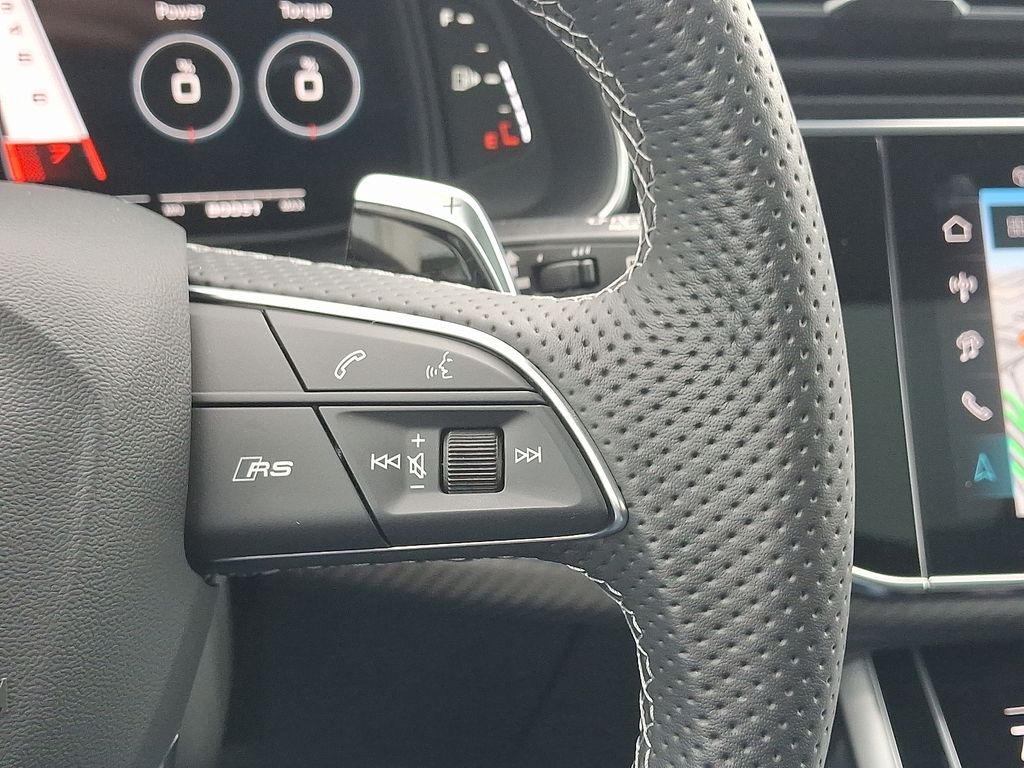 Thumbnail: 2026 Audi RS Q8 - 23