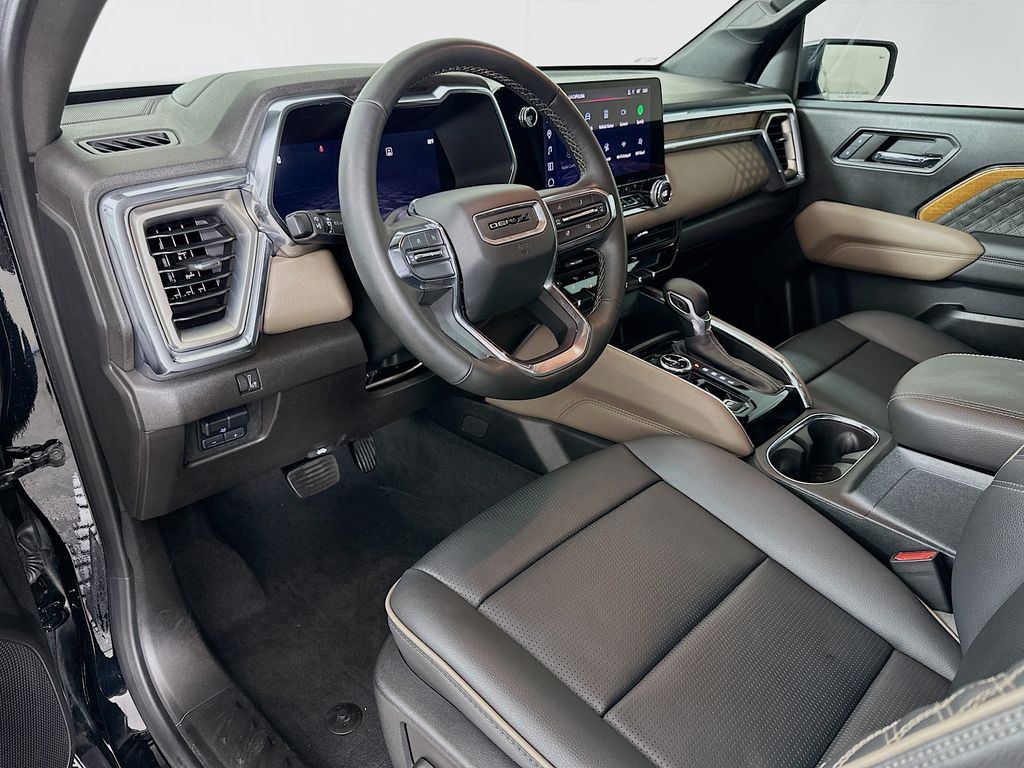 Thumbnail: 2024 GMC Canyon - 9