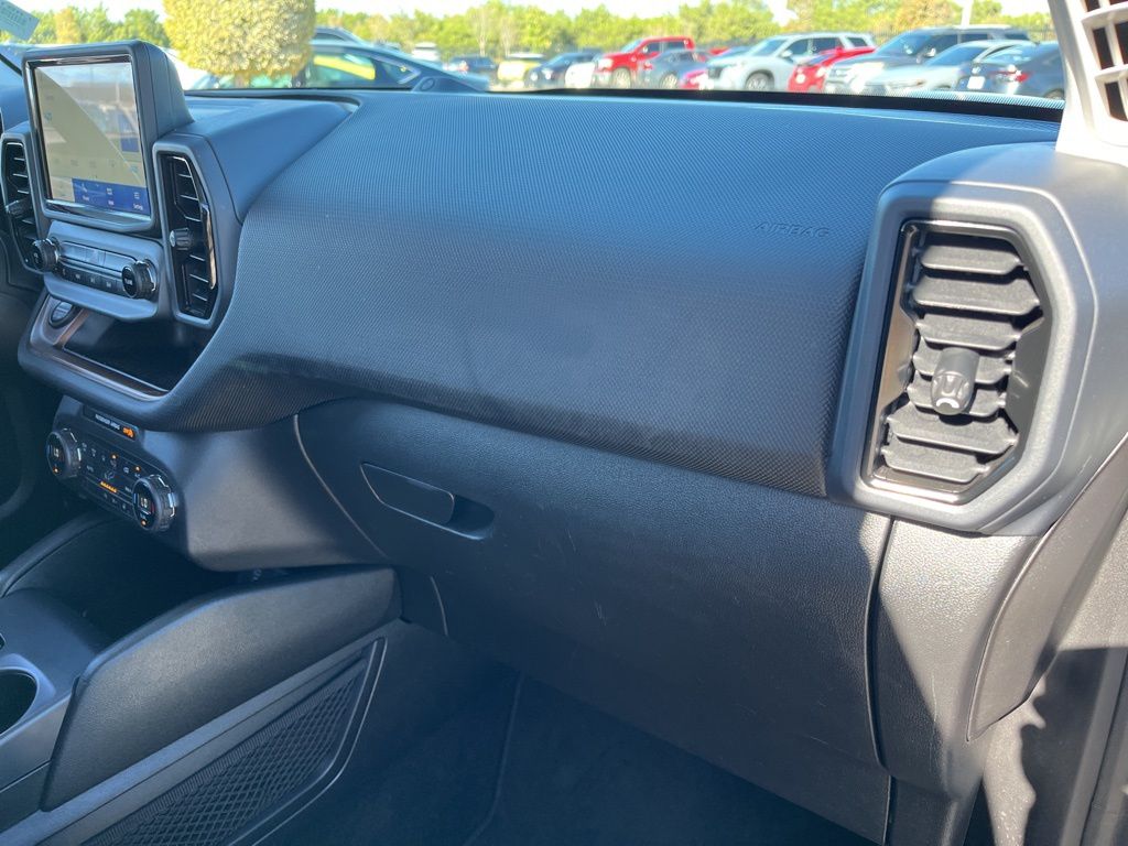 Thumbnail: 2021 Ford Bronco Sport - 30