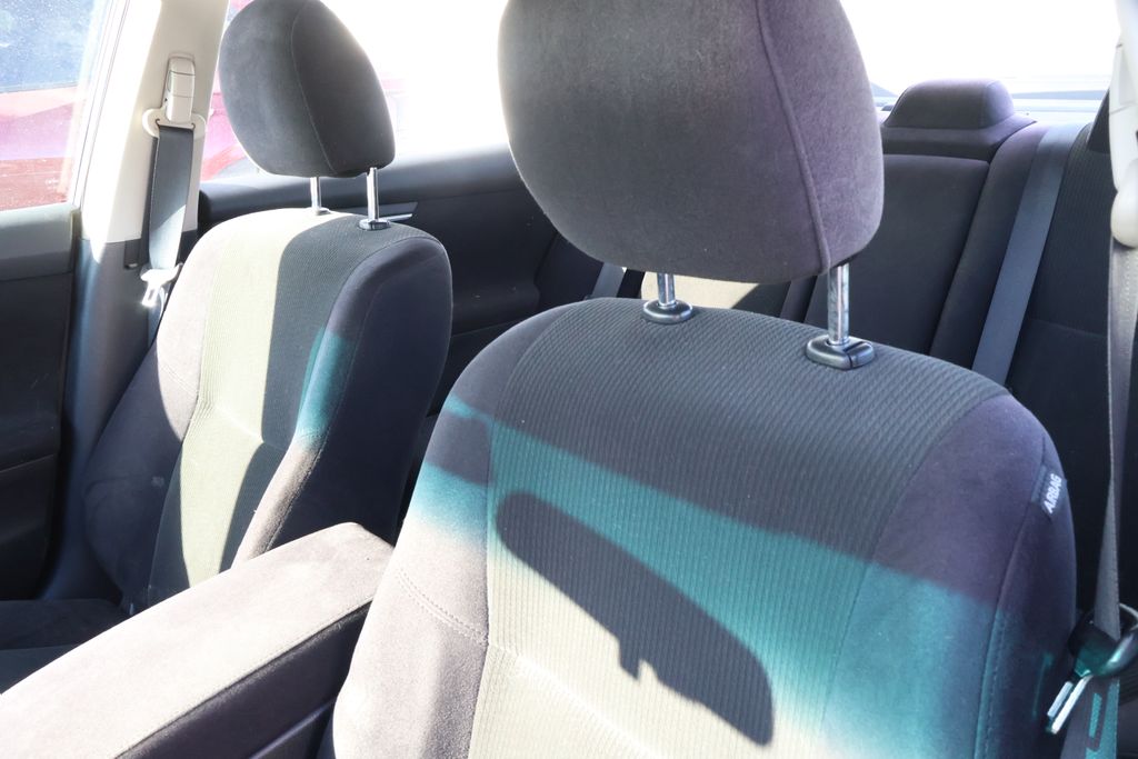 Thumbnail: 2013 Nissan Altima - 9