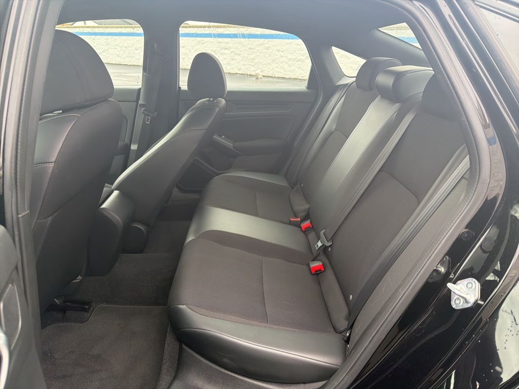 Thumbnail: 2023 Honda Civic - 19