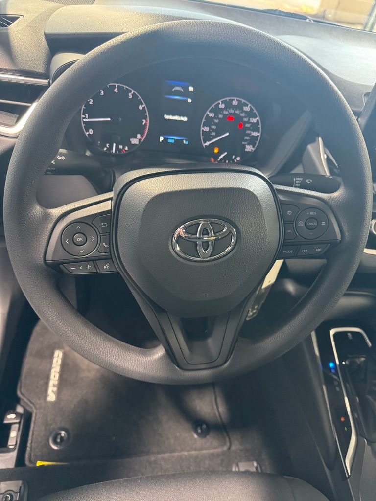 Thumbnail: 2025 Toyota Corolla - 31
