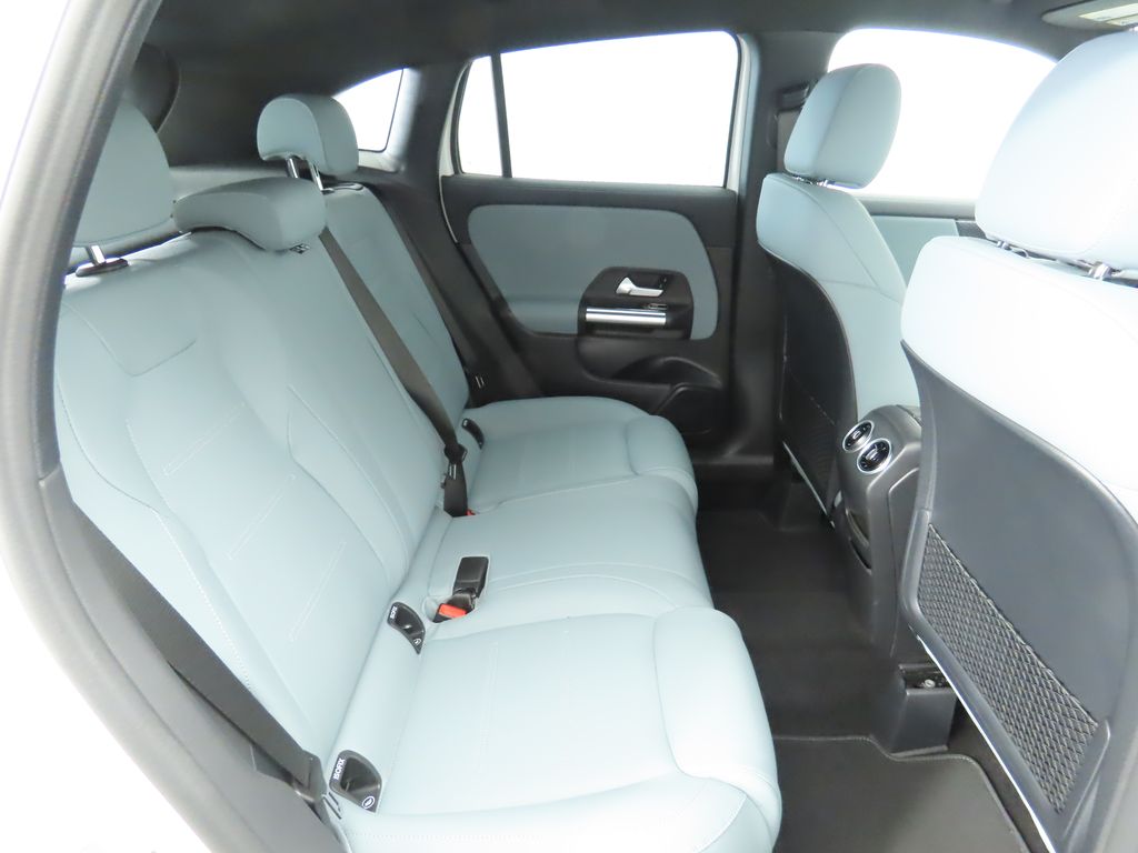 Thumbnail: 2026 Mercedes-Benz GLA - 22