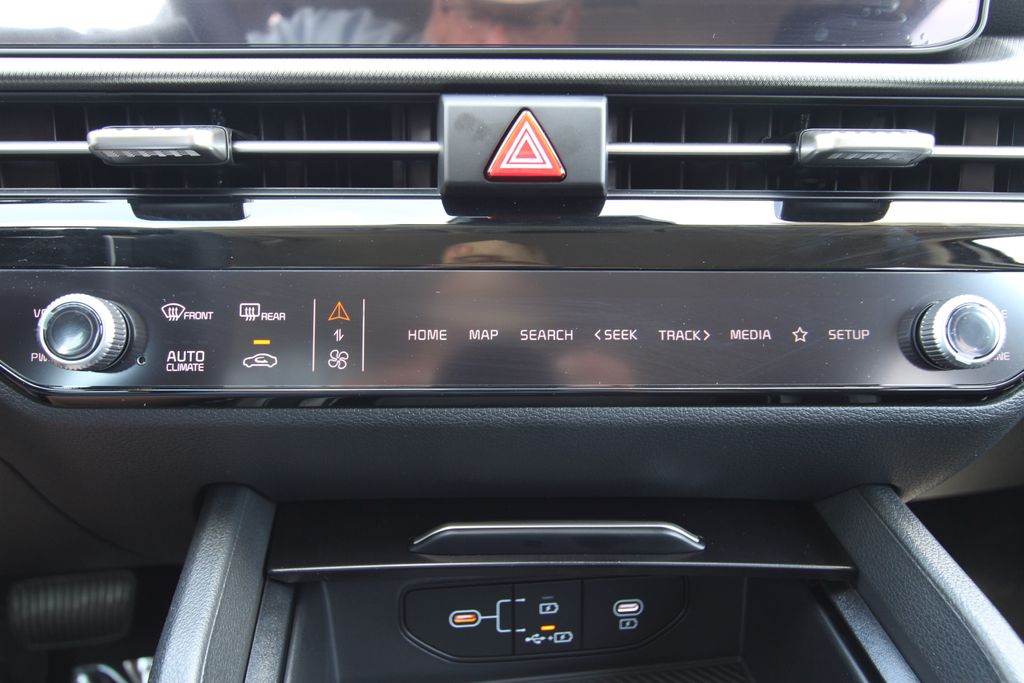 New 2027 Kia Sportage Hybrid SUV