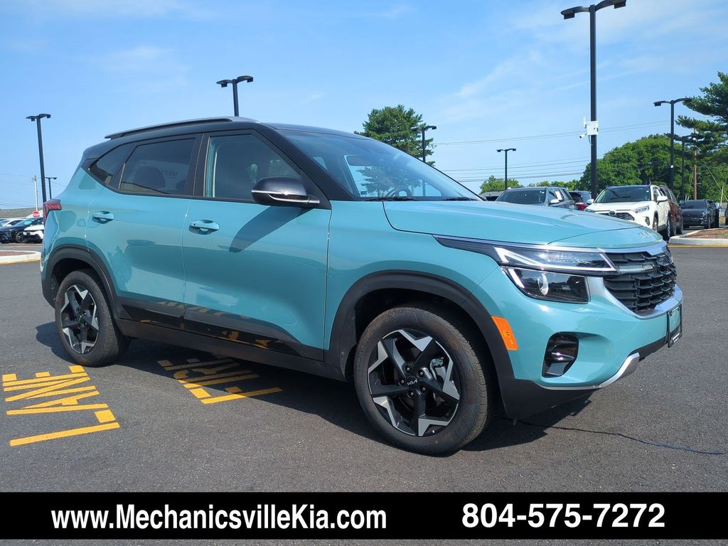 Pluton Blue/Black Roof 2026 Kia Seltos S FWD SUV / Crossover Front-Wheel Drive Continuously Variable Transmission