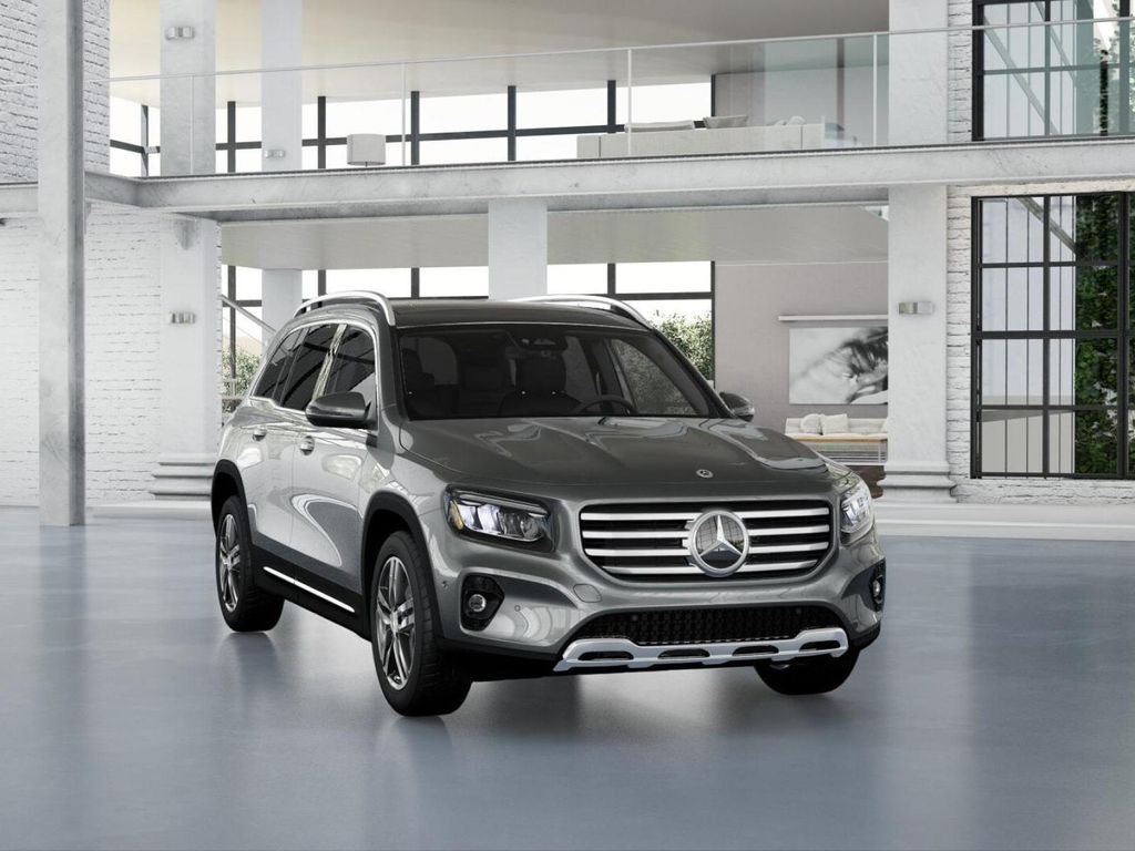 2025 Mercedes Benz GLB 250 4MATIC photo 9