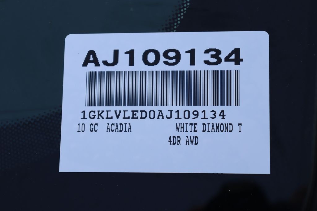 Thumbnail: 2010 GMC Acadia - 7
