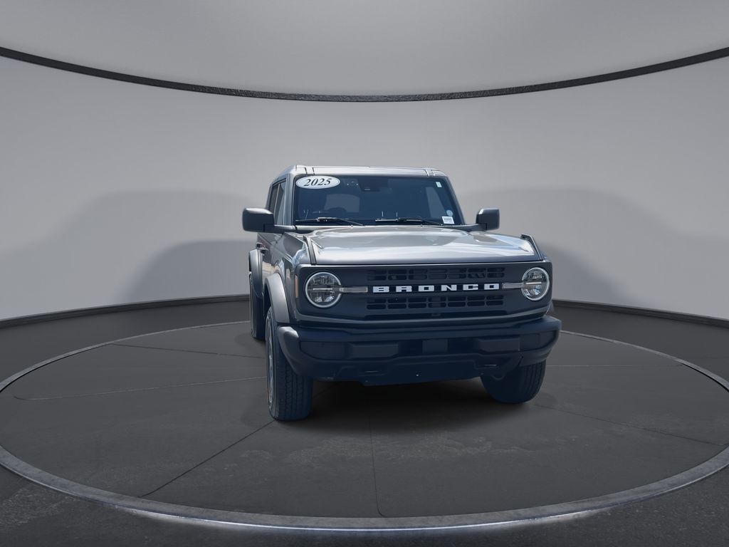 Thumbnail: 2025 Ford Bronco - 3