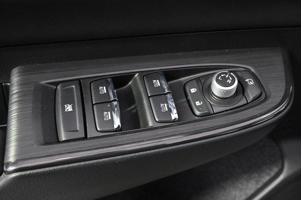 New 2026 Silver Subaru Touring image 23