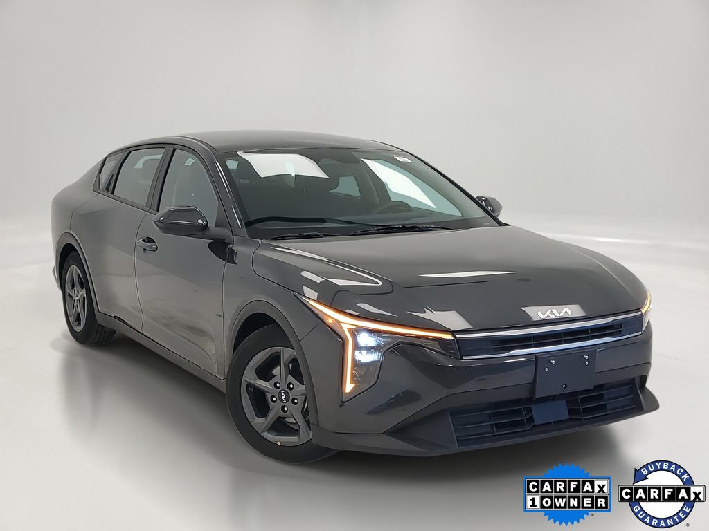 Interstellar Gray 2025 Kia K4 LXS FWD Sedan Front-Wheel Drive Continuously Variable Transmission