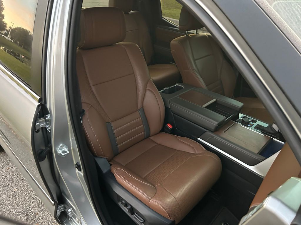 Thumbnail: 2024 Toyota Tundra - 15