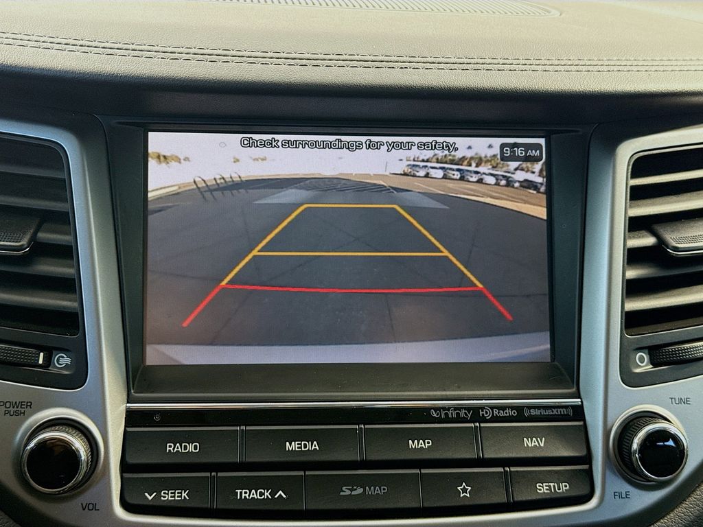 Thumbnail: 2018 Hyundai Tucson - 15