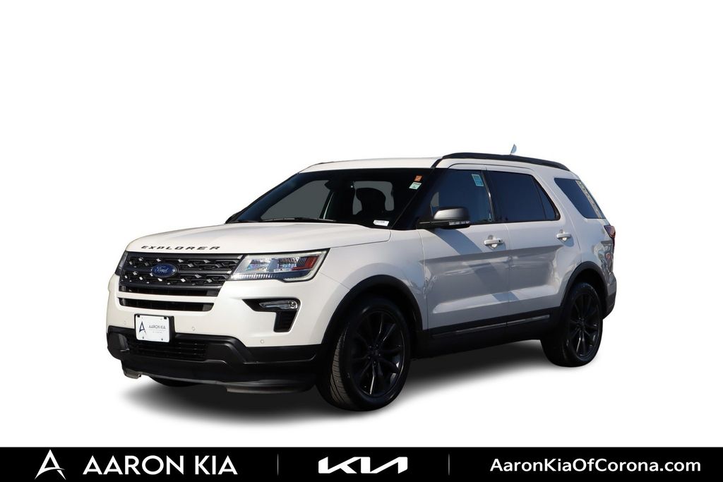 White Platinum Clearcoat Metallic 2019 Ford Explorer SUV / Crossover Front-Wheel Drive 6-Speed Automatic