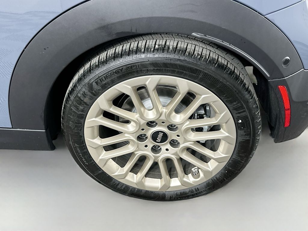 Thumbnail: 2026 MINI Cooper - 22